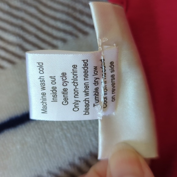 Back in the Saddle Holiday Horse Tee - Picture 4 of 5